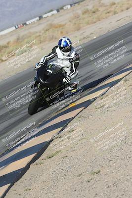 media/Sep-20-2025-Race Pace (Sat) [[d4e1b33f4d]]/Non Verified/Turn 4 Inside (8am)/